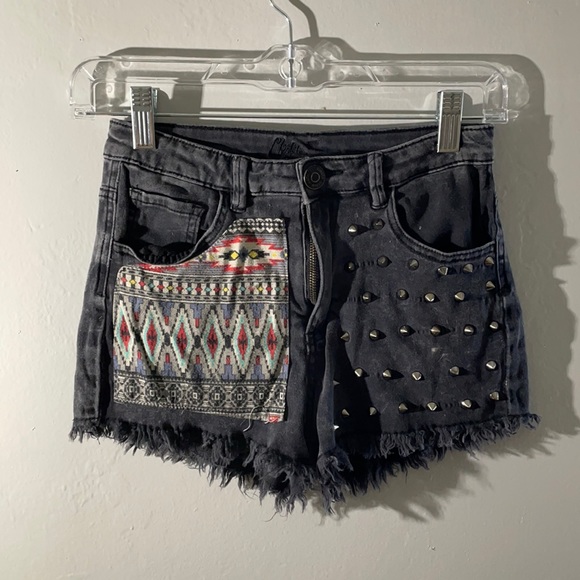 Pants - Black vintage shorts
